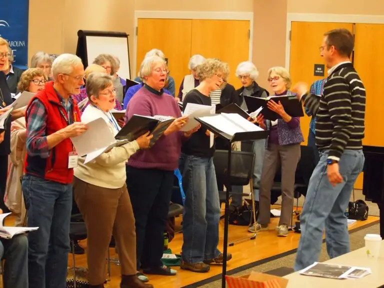 The Social Benefits of Singing in a Choir – Especially for Older Adults